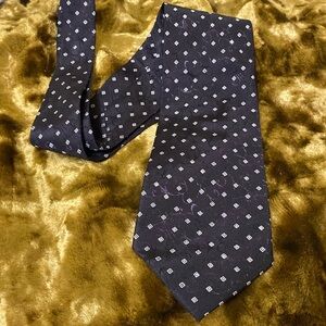 Gelo House Paris China Airlines Tie